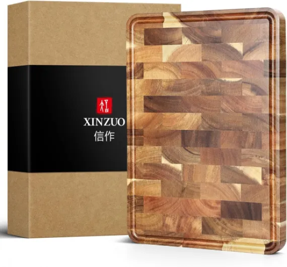 XINZUO Planche à Découper en Bois d'Acacia- Tranchoir Planchette Ustensile de Cuisine- Fabriquée à la Main en Bois End Grain- avec Pieds Antidérapants, Poignées Latérales et Rainure pour le Jus 35L x 25l cm Bois de Acacia