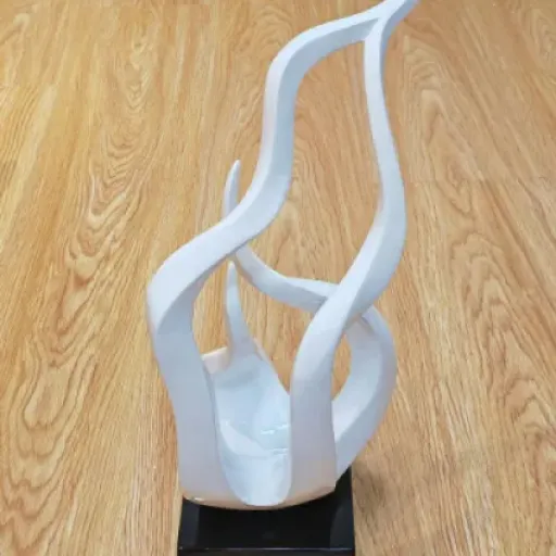 Test NENBOLEC Modern Statue Flamme Sacrée : une grande déco blanche qui en jette sans ruiner ton salon
