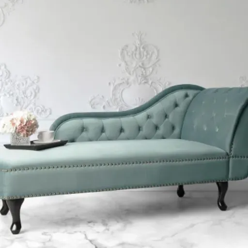 Test Chaise Longue Méridienne Beliani Nimes : le canapé d’appoint qui mise tout sur le look
