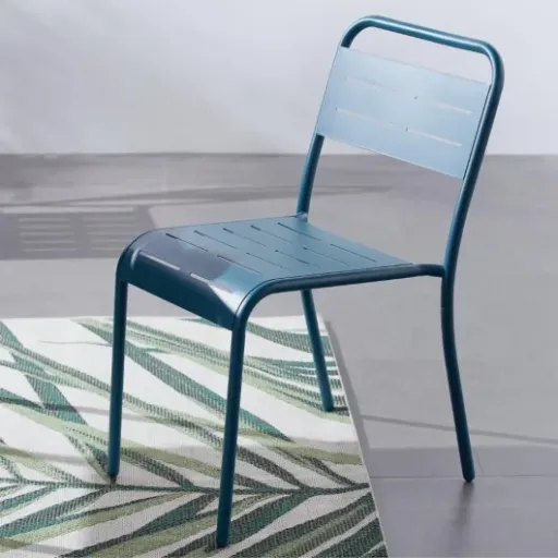 Test CONCEPT USINE Bergame : 4 chaises de jardin en métal qui font le job sans chichi