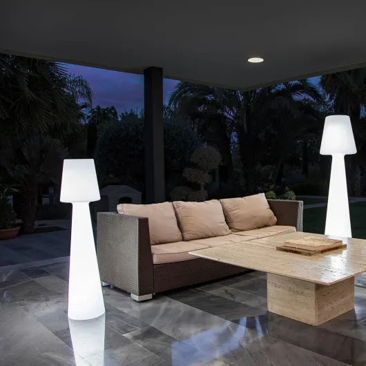 Lampe Sur Pied Extérieur Intérieur Avec Câble Lola 110 Lumière Blanche Froide 6000K LED IP65 Éclairage Jardin Terrasse