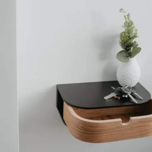 Test étagère flottante avec tiroir Valiai : petite, pratique, mais avec quelques limites