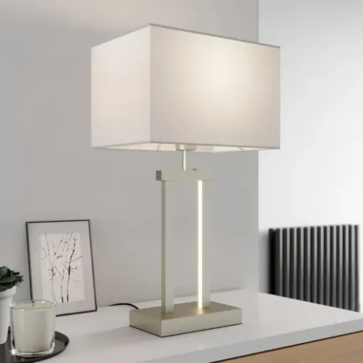 Test Lampe à poser Lindby Sigurd : une lampe moderne qui fait le job sans chichi