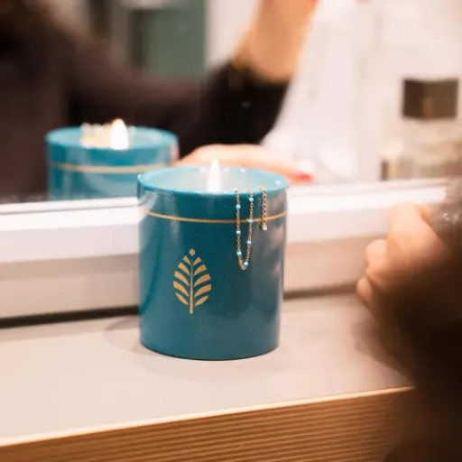 Test Bougie Bijou Parfum Monoï Les Merveilleuses : jolie idée cadeau, mais pas parfaite