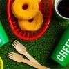Test Talking Tables Cuban Fiesta : des corbeilles plastiques colorées qui font le job pour les soirées et barbecues