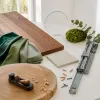 Table de salle à manger : ronde, rectangulaire ou extensible, ce que la pièce impose